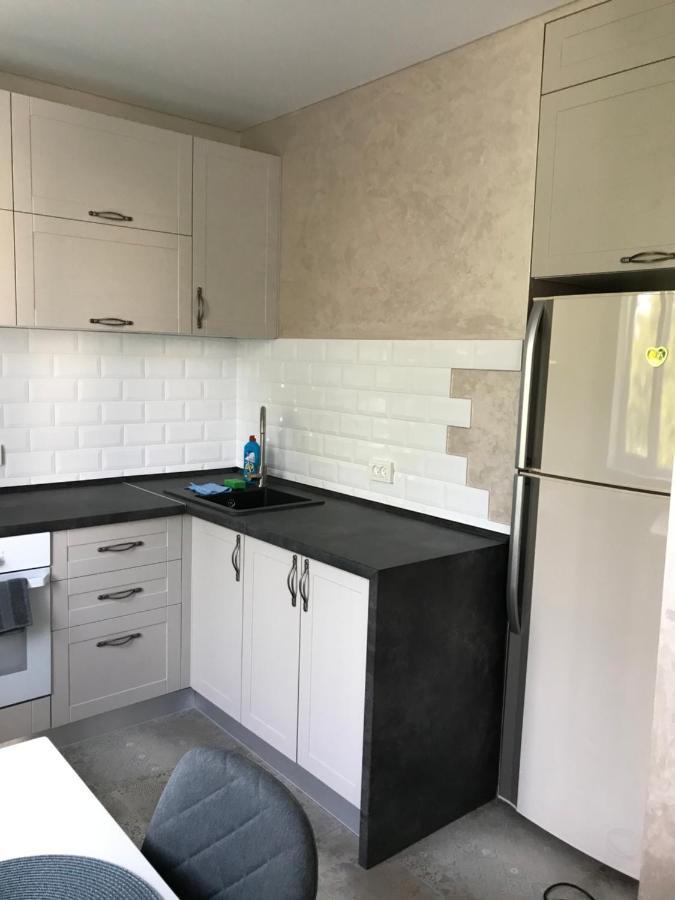Flat in the city center Lejlighed Kherson Eksteriør billede